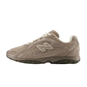 New Balance 204L Mushroom