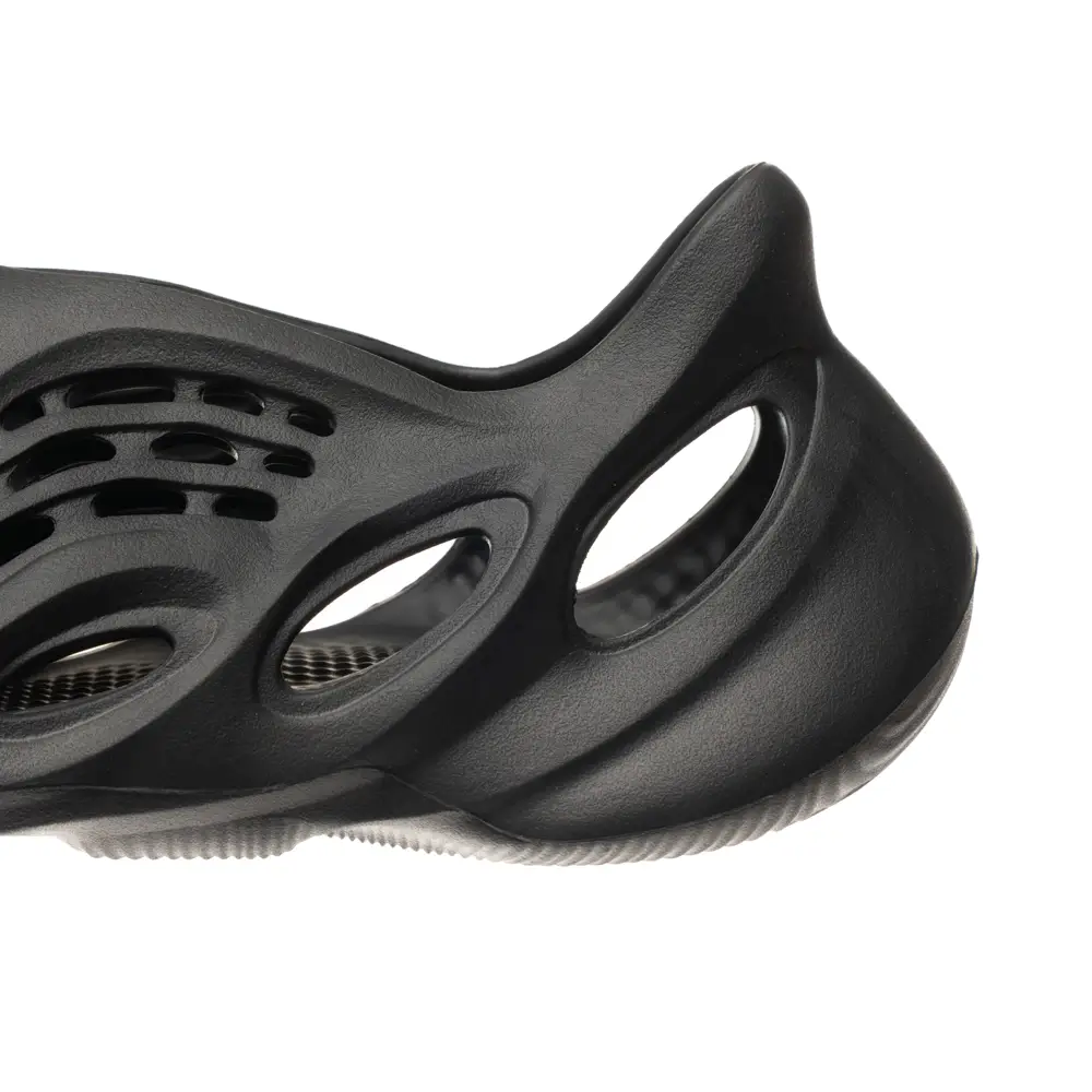 Yeezy Foam Runner Onyx 2 Yeezy Foam Runner Onyx - Image 2