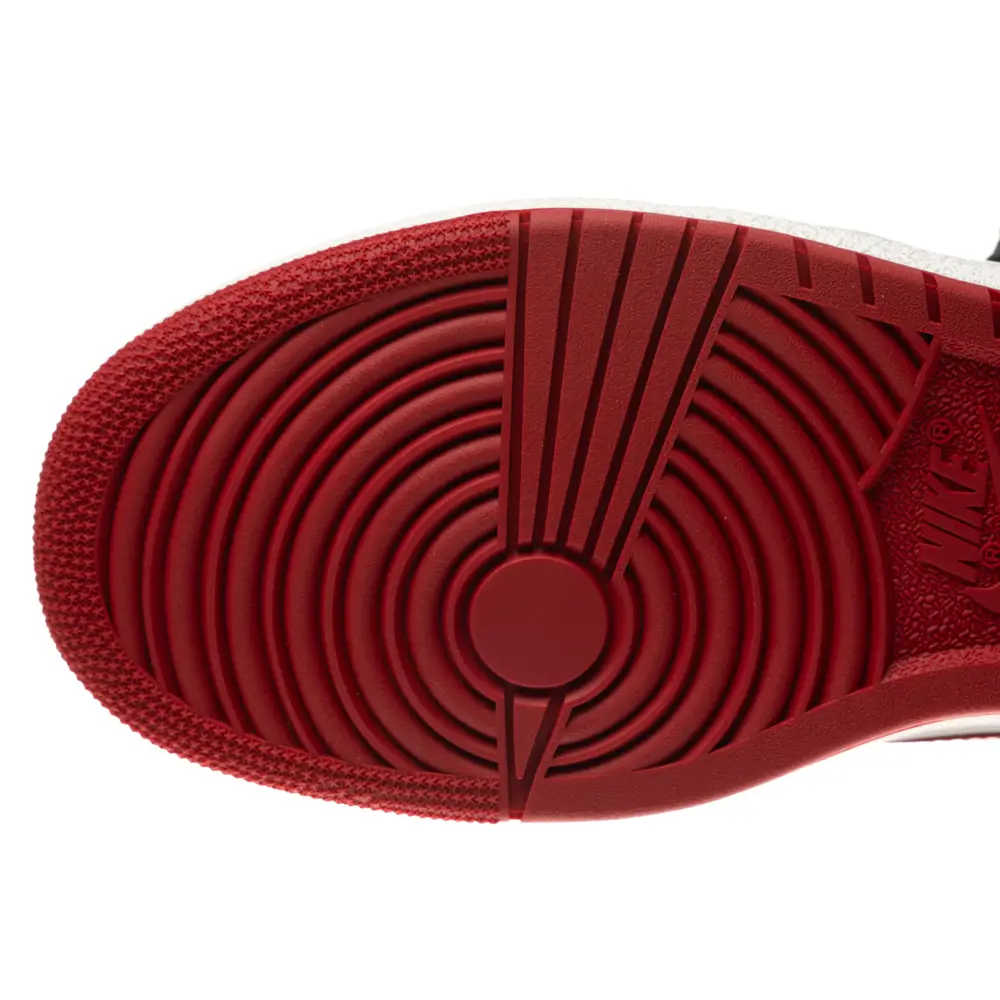 Jordan 1 Retro High ’85 OG Bred (2025) 4 Jordan 1 Retro High ’85 OG Bred (2025) - Image 4