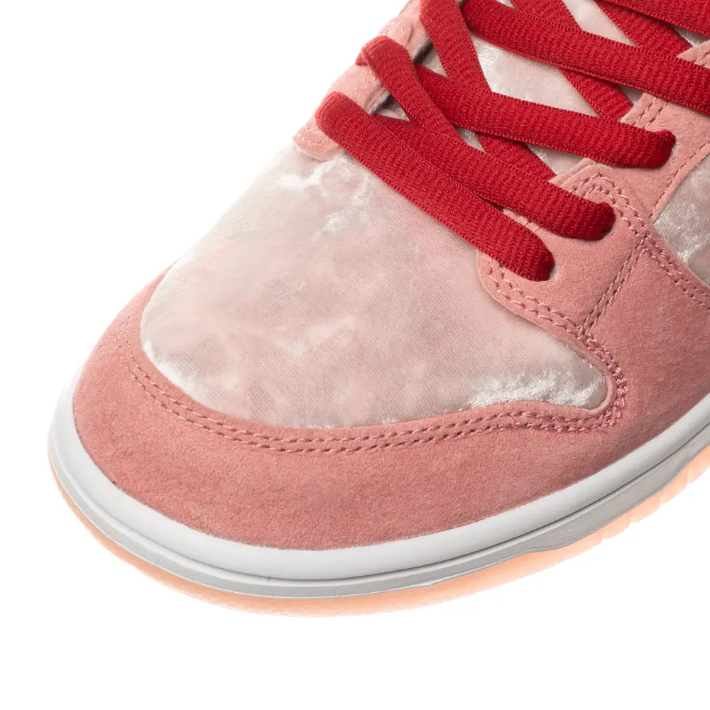 Dunk Low SB StrangeLove 3 Dunk Low SB StrangeLove - Image 3