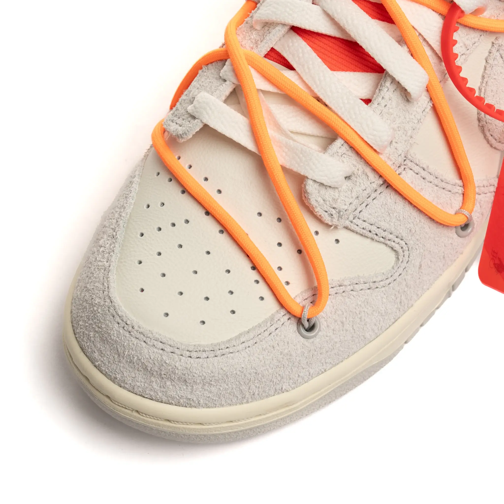 Dunk Low x Off White ‘LOT31’ 3 Dunk Low x Off White ‘LOT31’ - Image 3