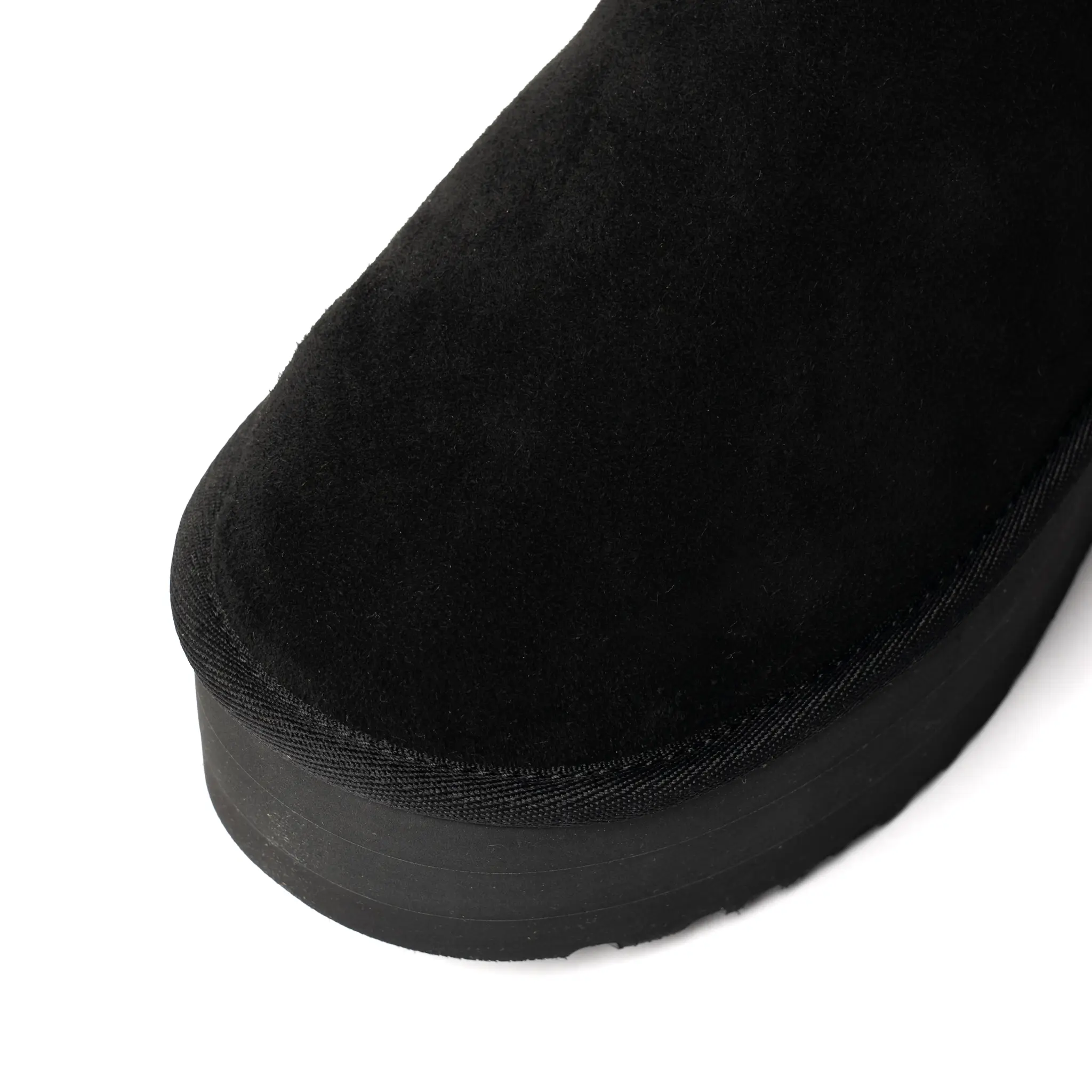 UGG Classic Mini Platform Boot Black W 3 UGG Classic Mini Platform Boot Black W - Image 3