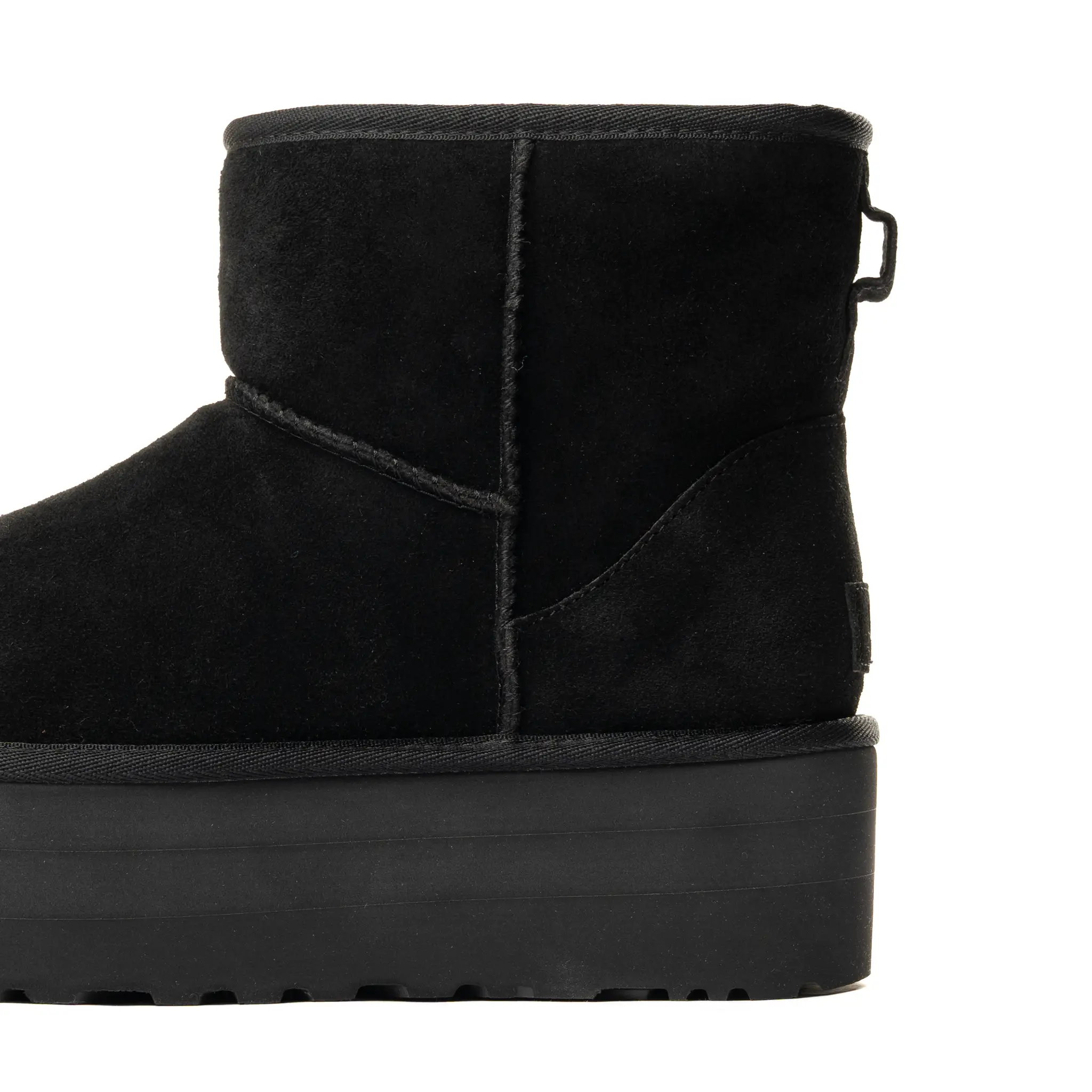 UGG Classic Mini Platform Boot Black W 2 UGG Classic Mini Platform Boot Black W - Image 2