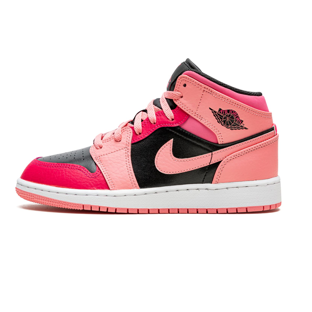 Retro I Mid Coral Chalk 1 Retro I Mid Coral Chalk