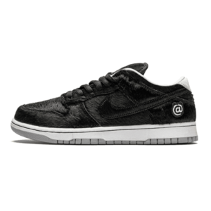 Dunk Low x Medicom Toy ‘Be@rbrick’