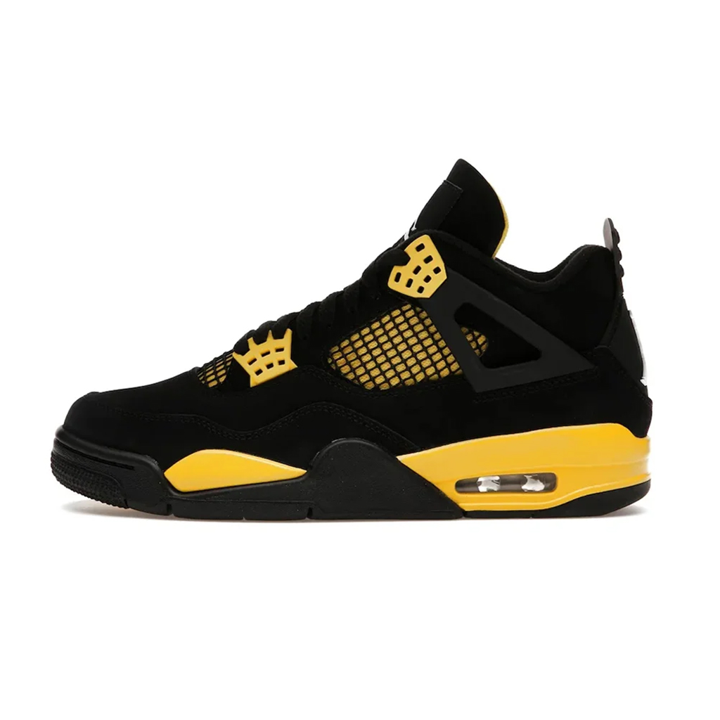 Retro 4 Thunder 1 Retro 4 Thunder
