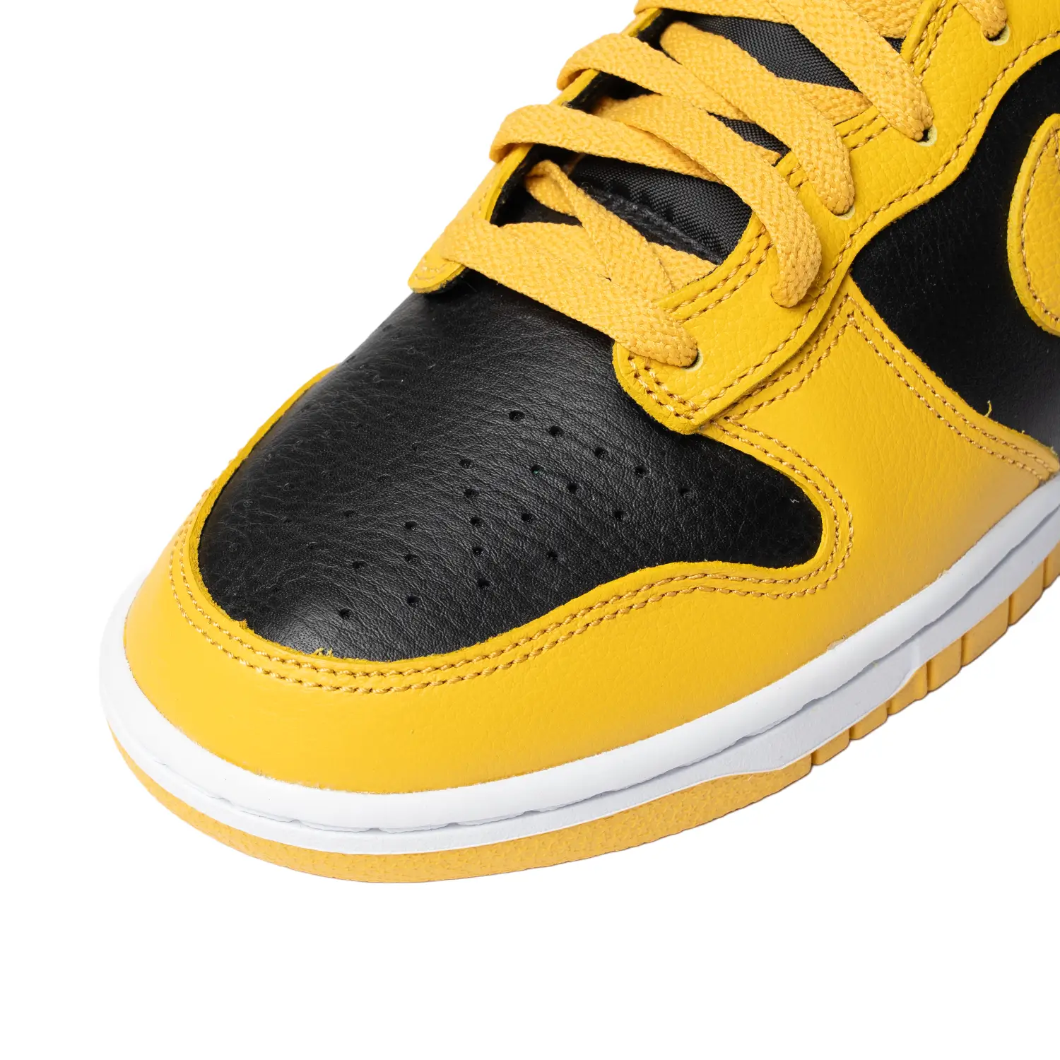 Nike Dunk High Wu-Tang (2024) 3 Nike Dunk High Wu-Tang (2024) - Image 3