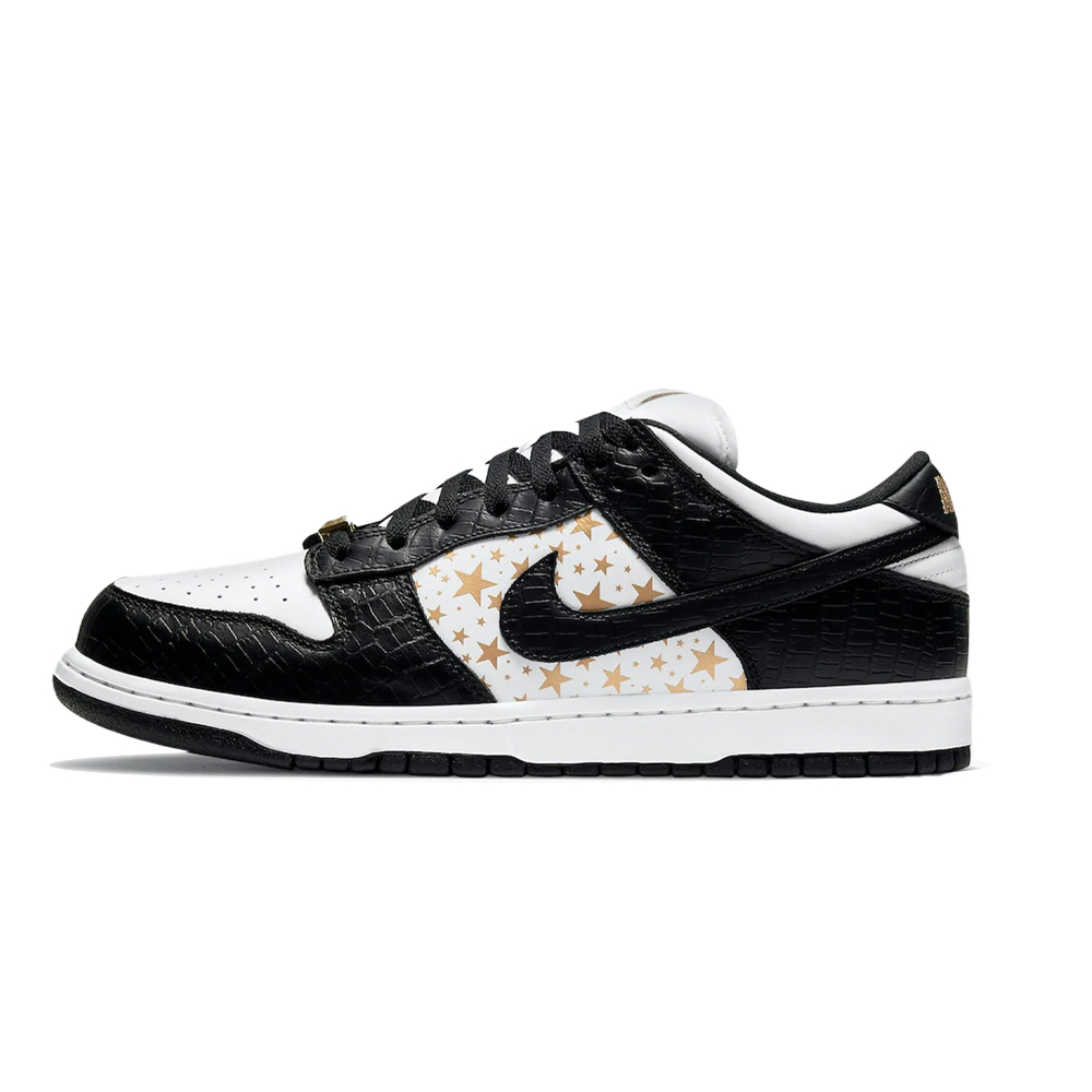 Dunk Low SB x Supreme Black Stars 1 Dunk Low SB x Supreme Black Stars