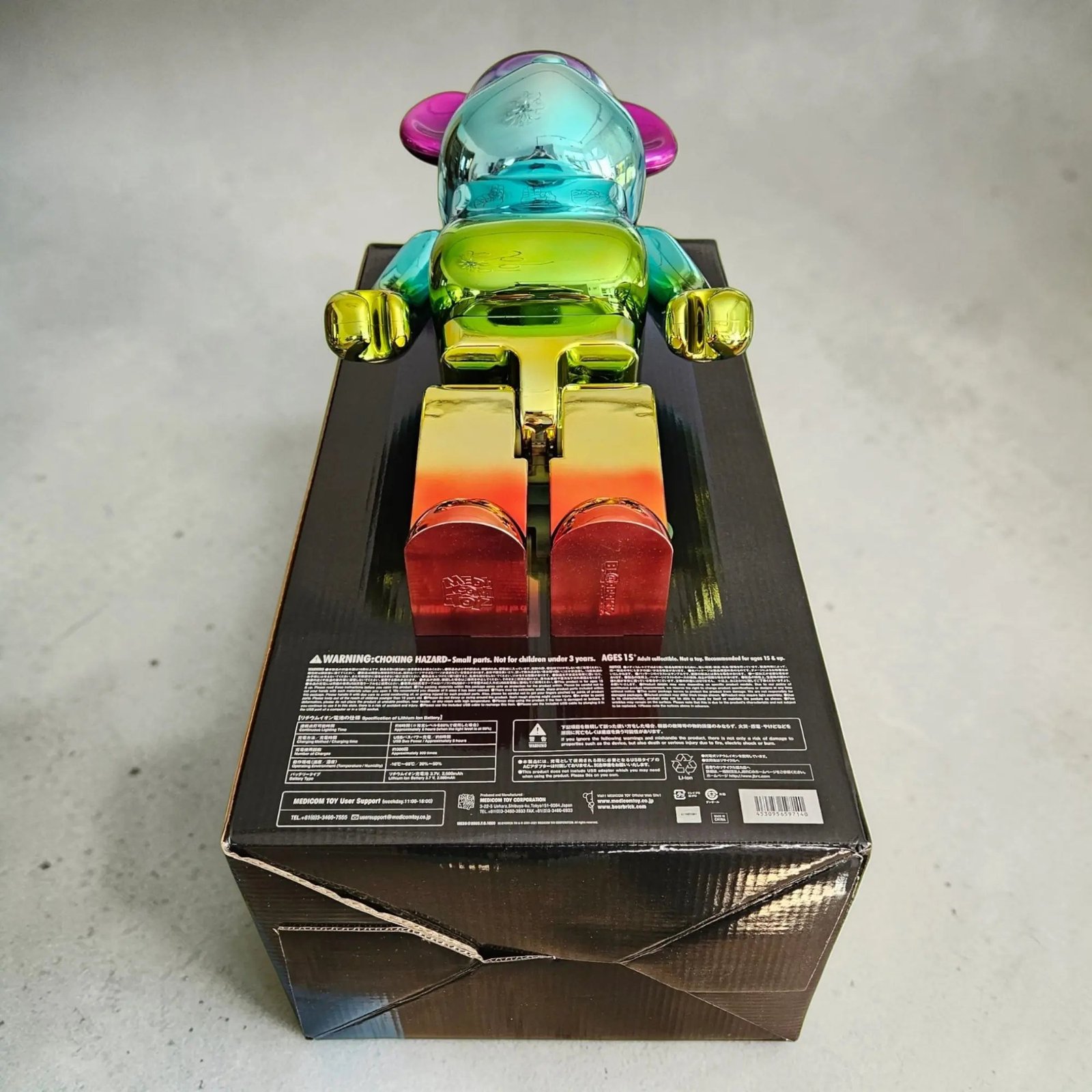 BE@RBRICK UFO Alan Smithee Movie (1000%) 4 BE@RBRICK UFO Alan Smithee Movie (1000%) - Image 4