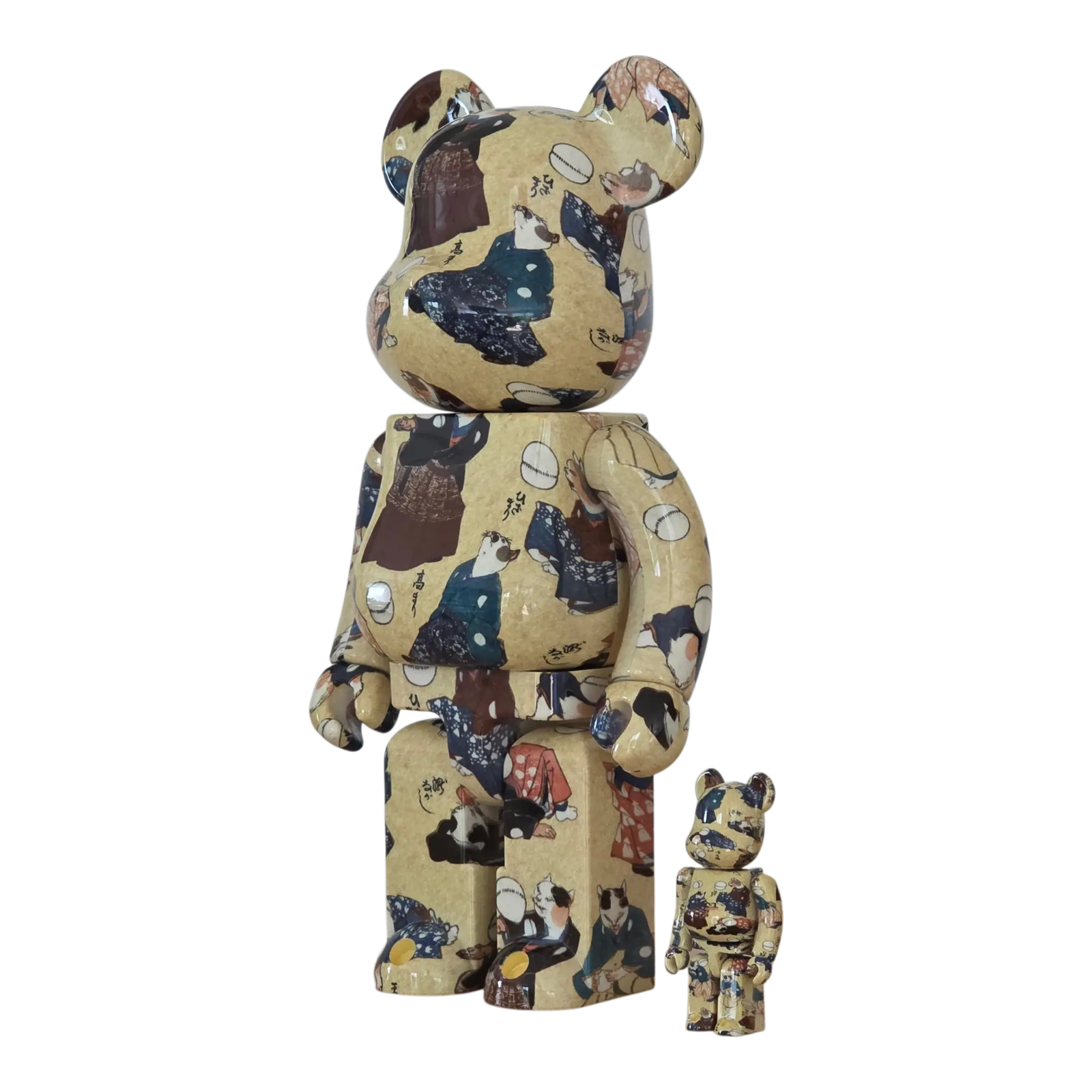 BE@RBRICK Utagawa Kuniyoshi “Fashionable Cats Juggling Balls” (100%+400%) 1 BE@RBRICK Utagawa Kuniyoshi “Fashionable Cats Juggling Balls” (100%+400%)